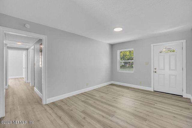 4017 LOYS Drive, Jacksonville, FL 32246