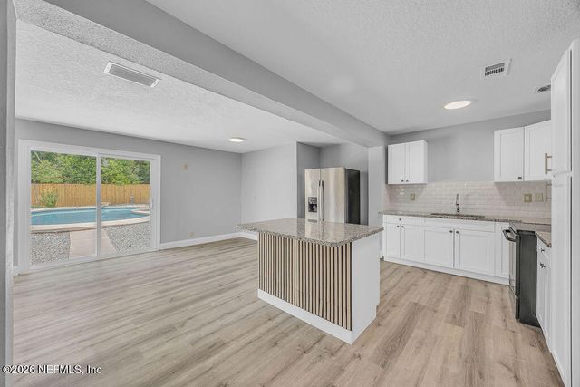 4017 LOYS Drive, Jacksonville, FL 32246