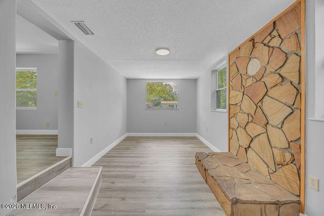 4017 LOYS Drive, Jacksonville, FL 32246