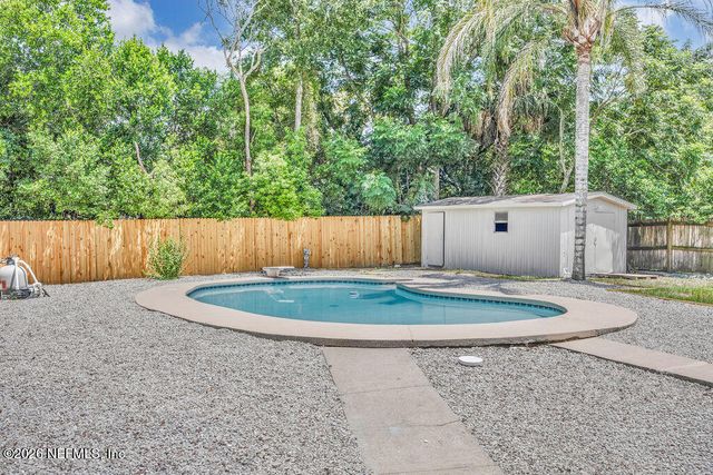 4017 LOYS Drive, Jacksonville, FL 32246