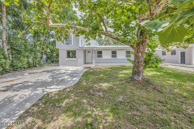 4017 LOYS Drive, Jacksonville, FL 32246