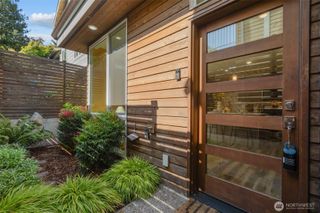 9221 Linden Avenue #C, Seattle, WA 98103