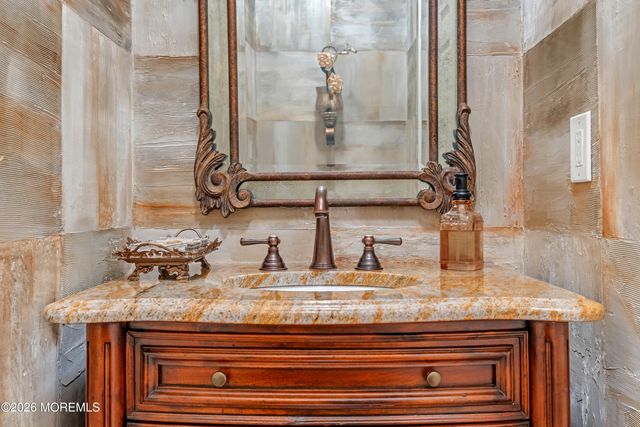 11 Luppatatong Avenue, Keyport, NJ 07735