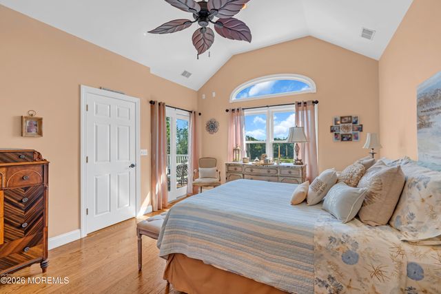 11 Luppatatong Avenue, Keyport, NJ 07735