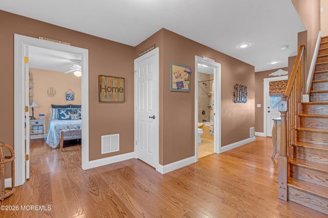 11 Luppatatong Avenue, Keyport, NJ 07735