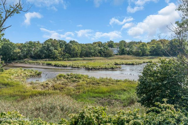 11 Luppatatong Avenue, Keyport, NJ 07735