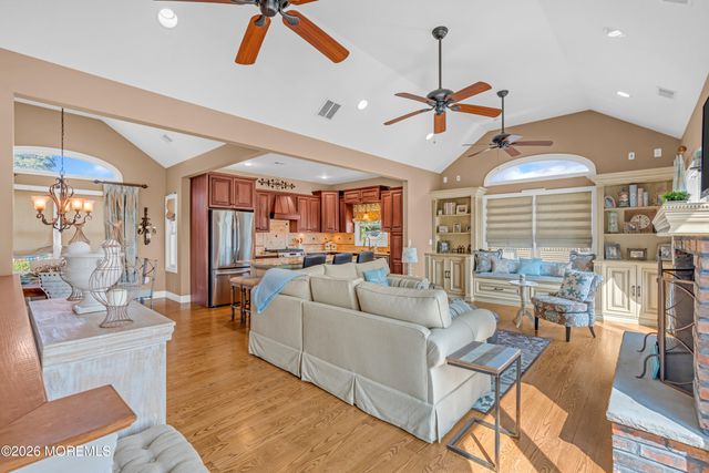 11 Luppatatong Avenue, Keyport, NJ 07735