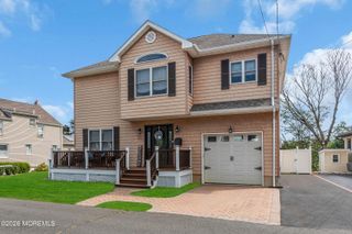 11 Luppatatong Avenue, Keyport, NJ 07735