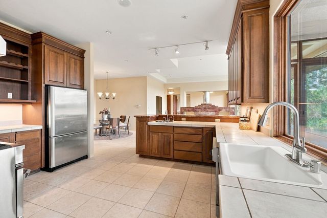 13307 S Bluegrouse Ln, Spokane, WA 99224