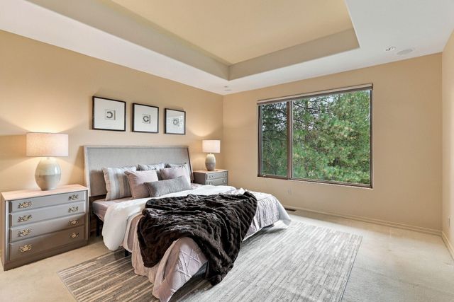 13307 S Bluegrouse Ln, Spokane, WA 99224