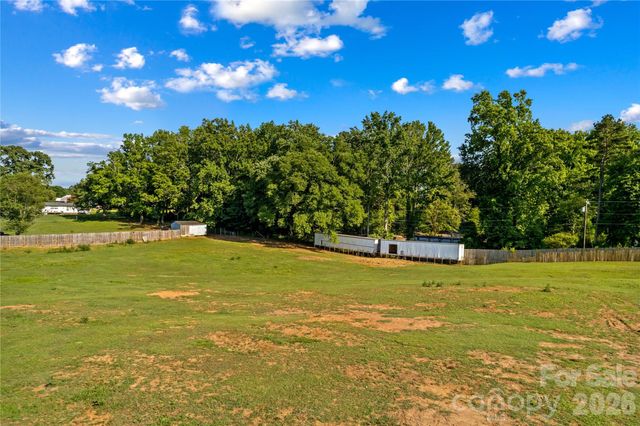 1124 Majolica Road, Salisbury, NC 28147