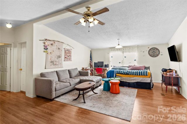 1124 Majolica Road, Salisbury, NC 28147