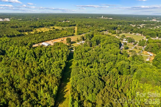 1124 Majolica Road, Salisbury, NC 28147