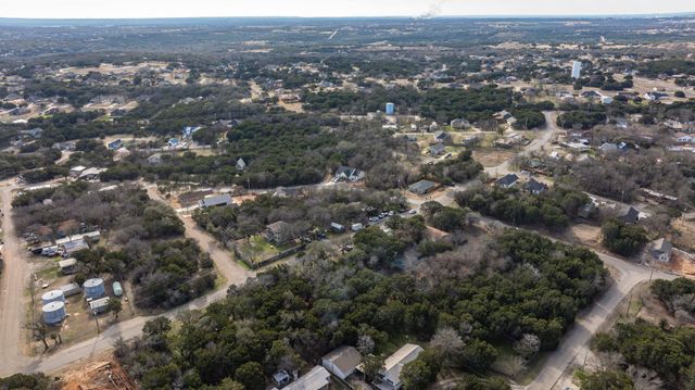 910 Scenic Drive, Granbury, TX 76048