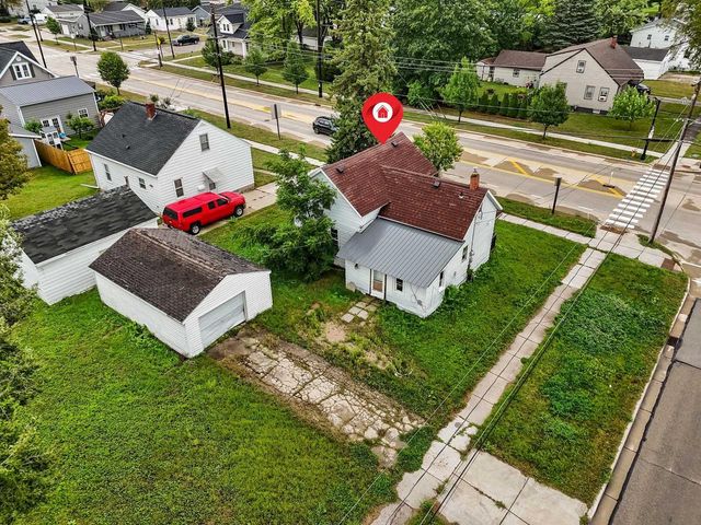 203 N 8TH STREET, De Pere, WI 54115