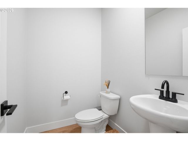 900 Se 34TH Cir, Battle Ground, WA 98604