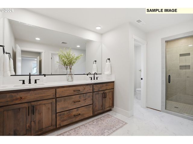 900 Se 34TH Cir, Battle Ground, WA 98604