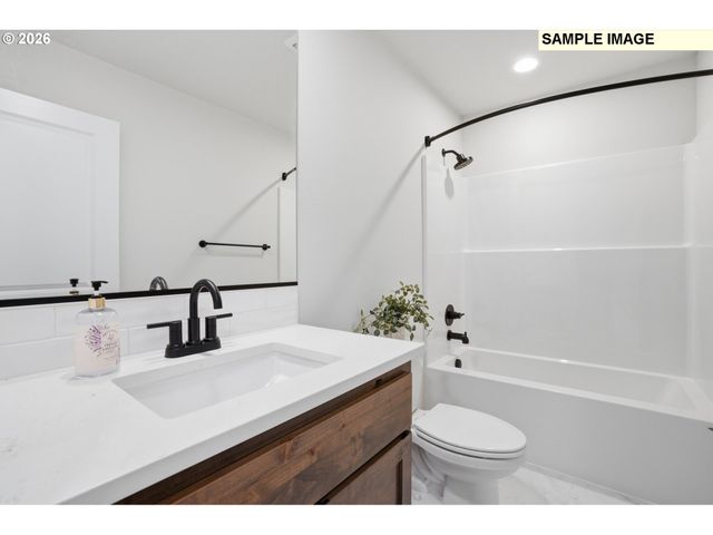 900 Se 34TH Cir, Battle Ground, WA 98604