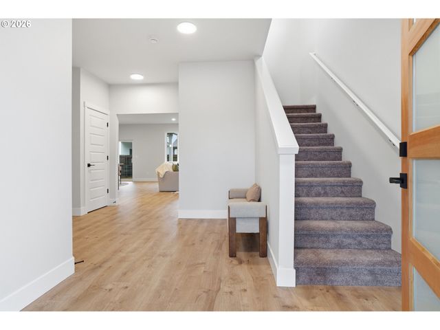 900 Se 34TH Cir, Battle Ground, WA 98604