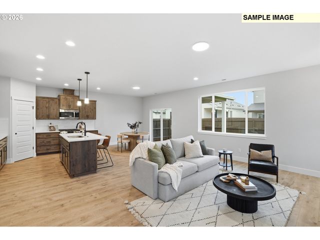 900 Se 34TH Cir, Battle Ground, WA 98604
