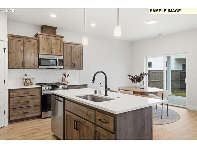 900 Se 34TH Cir, Battle Ground, WA 98604