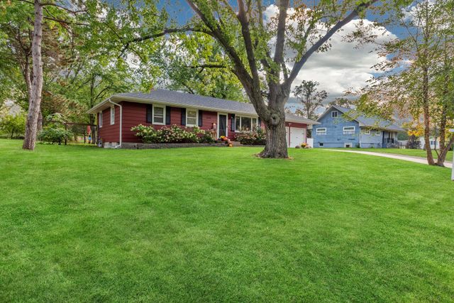 2550 140th Avenue NW, Andover, MN 55304