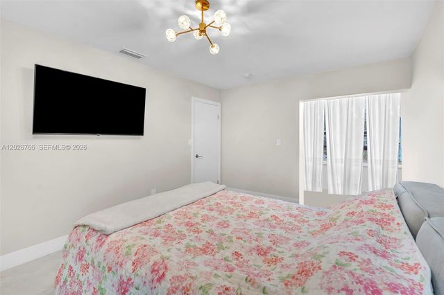 3571 Magellan Cir 343-4, Aventura, FL 33180
