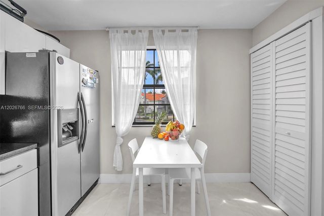 3571 Magellan Cir 343-4, Aventura, FL 33180
