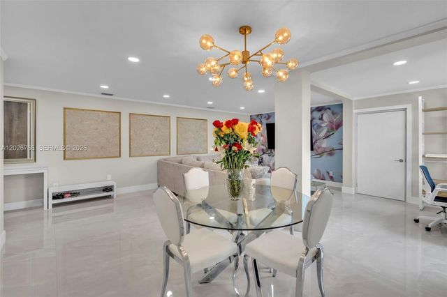 3571 Magellan Cir 343-4, Aventura, FL 33180