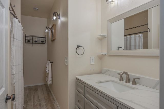 2906 NIKOLAI AVENUE, North Pole, AK 99705