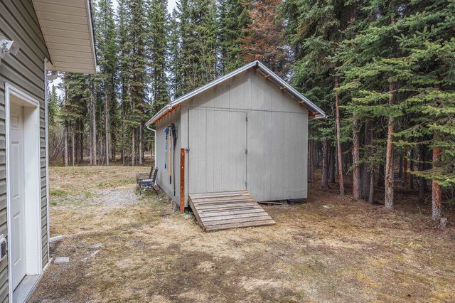 2906 NIKOLAI AVENUE, North Pole, AK 99705