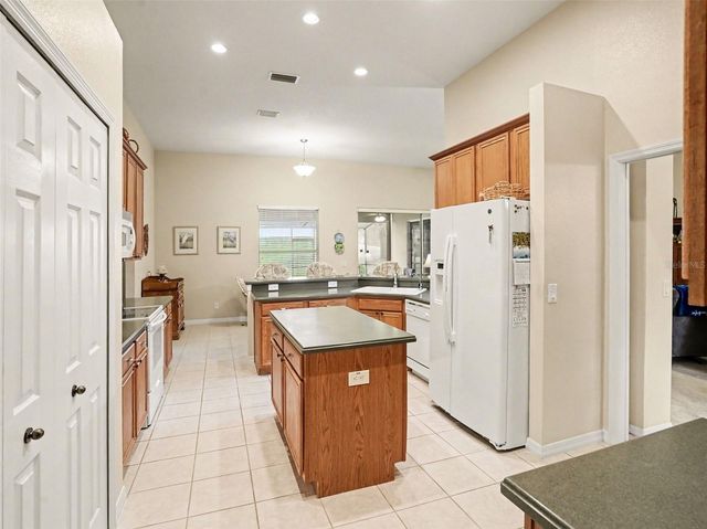 4423 ROCK HILL LOOP, Apopka, FL 32712