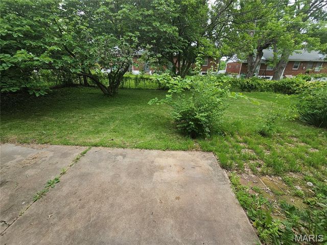1205 Duenke Drive, Bellefontaine Nghbrs, MO 63137
