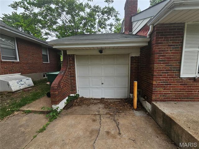 1205 Duenke Drive, Bellefontaine Nghbrs, MO 63137