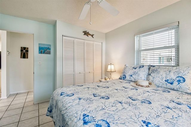 6068 ARLENE WAY, Bradenton, FL 34207