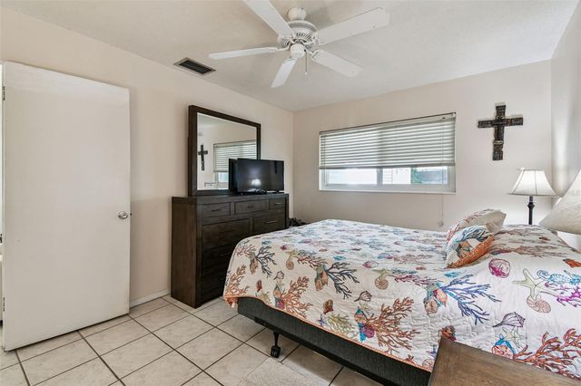 6068 ARLENE WAY, Bradenton, FL 34207
