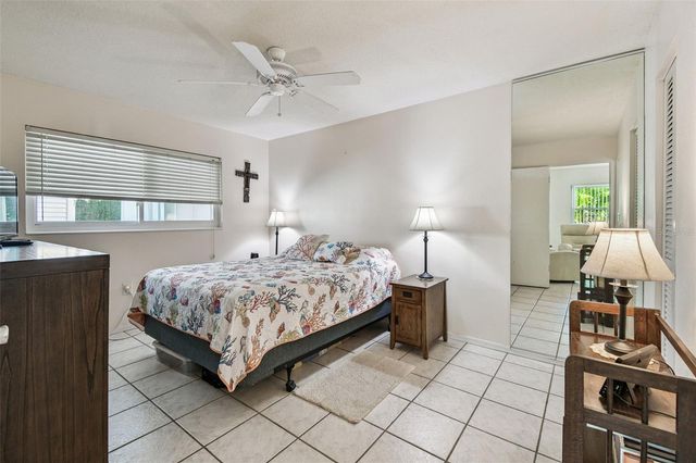 6068 ARLENE WAY, Bradenton, FL 34207