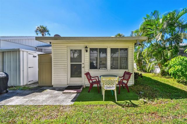 6068 ARLENE WAY, Bradenton, FL 34207