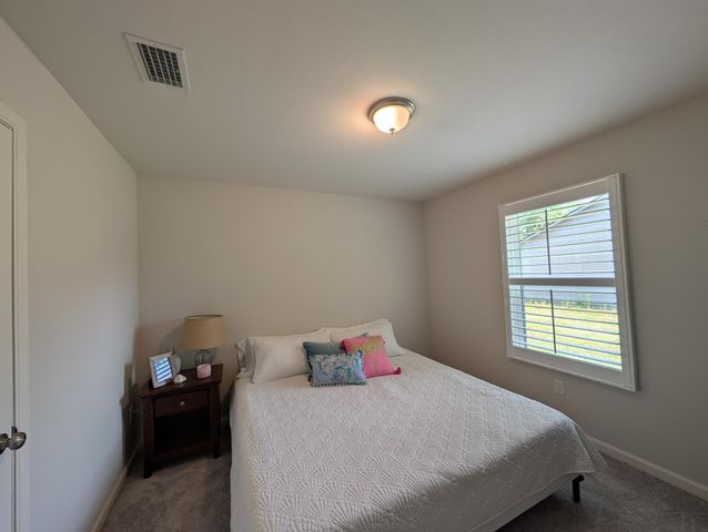 656 Hunters Ridge Road, Defuniak Springs, FL 32433