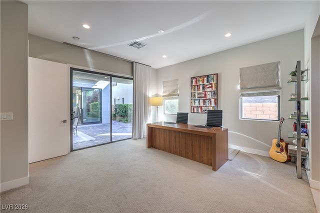 10 SUGARBERRY Lane, Las Vegas, NV 89135