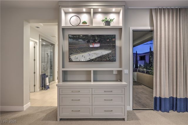 10 SUGARBERRY Lane, Las Vegas, NV 89135