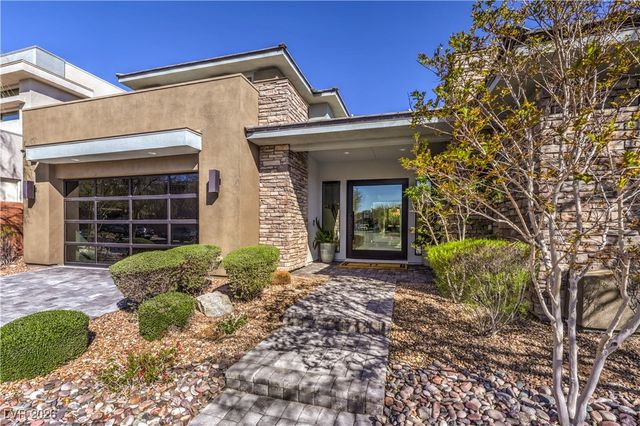 10 SUGARBERRY Lane, Las Vegas, NV 89135