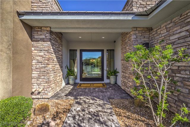 10 SUGARBERRY Lane, Las Vegas, NV 89135