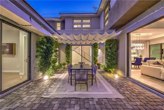 10 SUGARBERRY Lane, Las Vegas, NV 89135