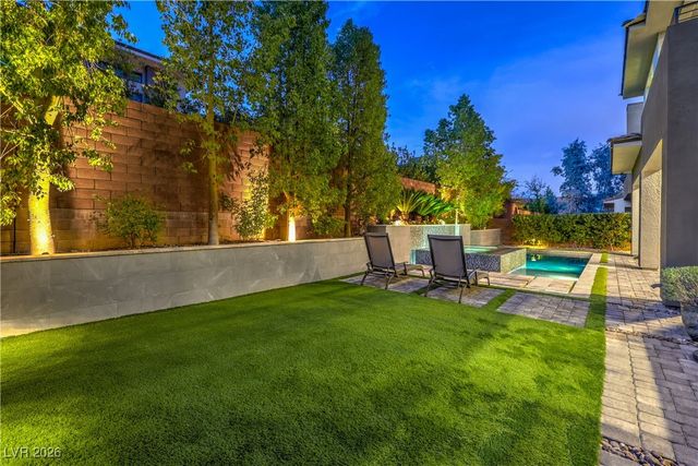 10 SUGARBERRY Lane, Las Vegas, NV 89135