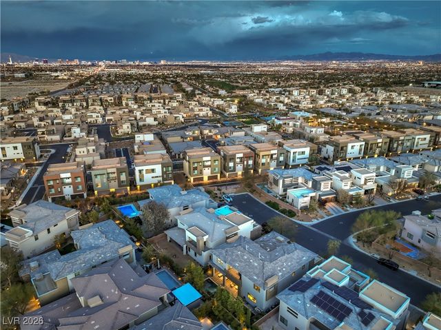 10 SUGARBERRY Lane, Las Vegas, NV 89135