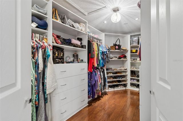 152 117TH AVENUE, St Petersburg, FL 33706