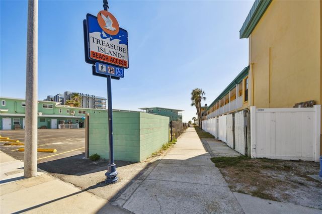 152 117TH AVENUE 2, Treasure Island, FL 33706