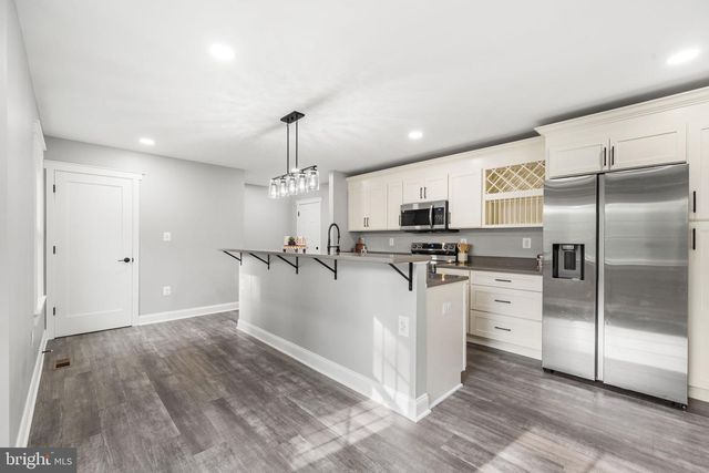 1357 N ROYAL AVENUE, Front Royal, VA 22630
