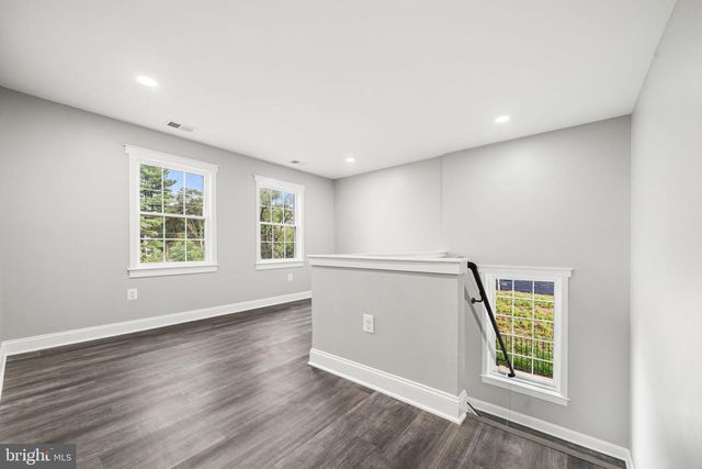 1357 N ROYAL AVENUE, Front Royal, VA 22630